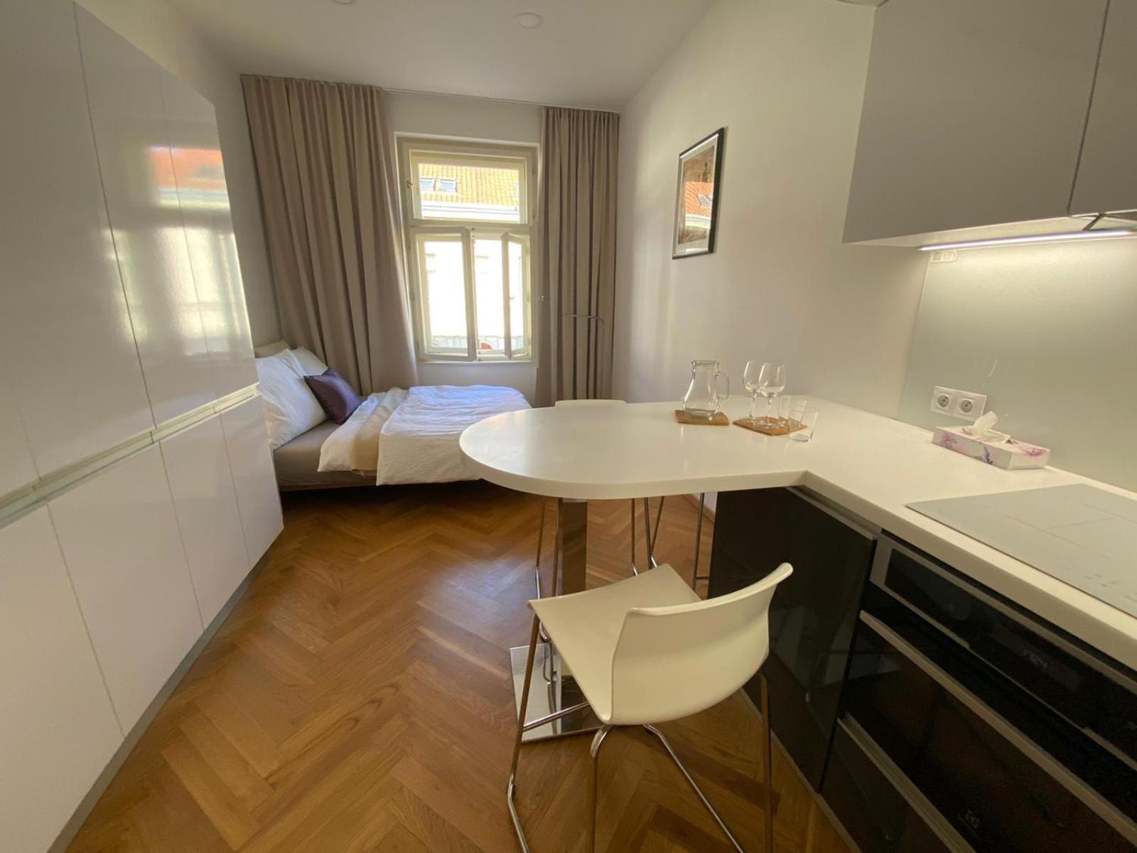 Modern Letna Appartamento Praga